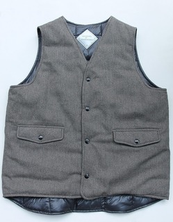 NOUN ”MAIN Vest Solid GRAY”231027