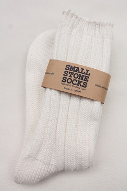 Small Stone Big Rib Crew WHITE (3)