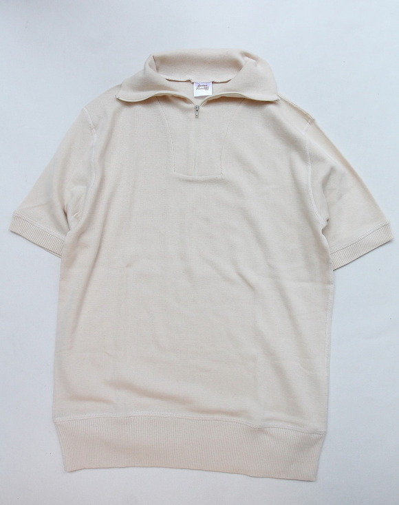 Baxter Ratcliff ”SS Funnel Zip PO Flatlock Rib ECRU”