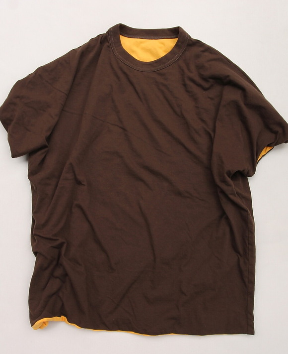 NOUN ”Riverse T BROWN”240426 A