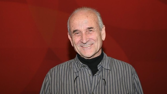  Alexander Neumeister