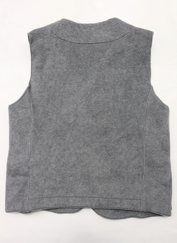 bettaku roof pocket fleece vest GREY (5)