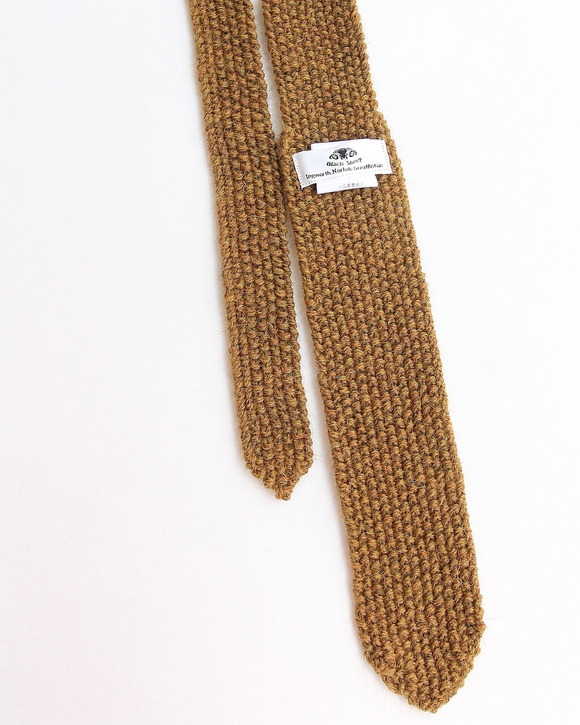 BLACK Sheep ”Hand KnitTie V HARVEST”250908 (4)