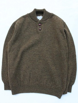 Soglia ”LERWICK Henreyneck Sweater OLIVE”231022