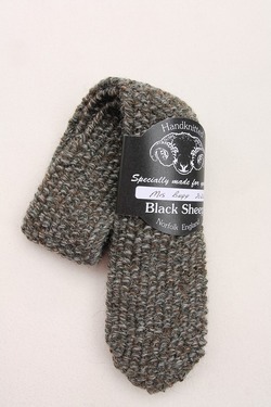 Black Sheep ”Hand Knit Tie DONEGAL”240929