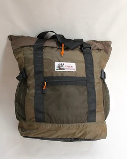 CARIBOU MOUNTANEERING ”LW PACK TOTE OLIVE”250827