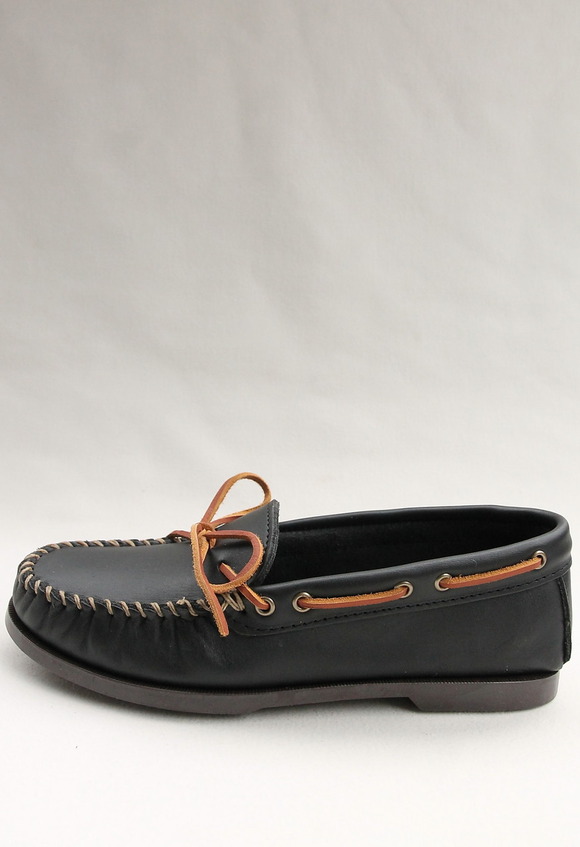 MINNETONKA ”Camp Moc BLACK”3