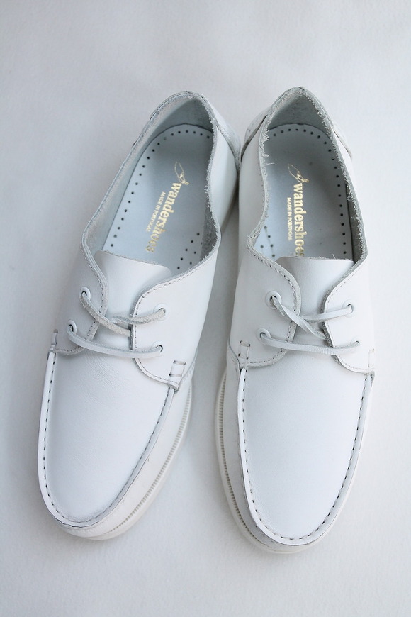 Wandershoes Leather Deck 2 Eye Let WHITE