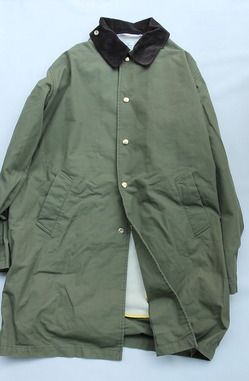 NOUN ”Coach Coat OLIVE”231018