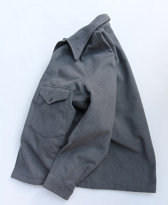 NOUN ”ONE Pocket POLY GREY”2311245