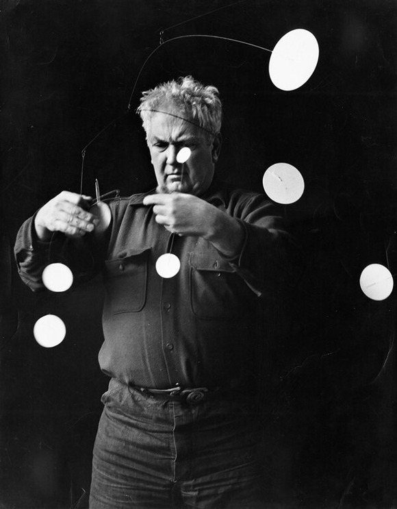  Alexander Calder