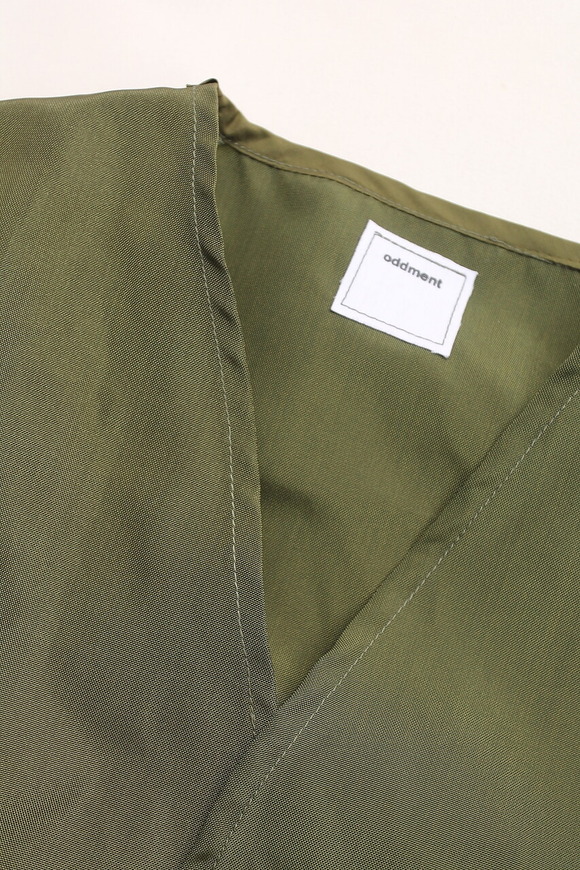 Oddoment ”Hospital Bed Flame Vest”2404262