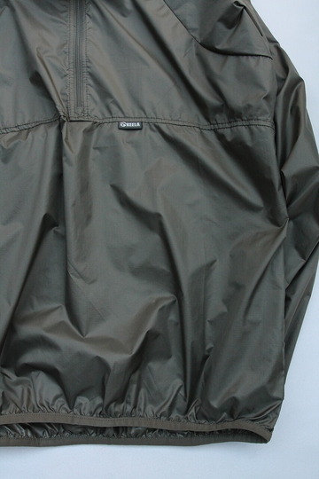 KELLA ”Neutronic Jacket OLIVE” (3)