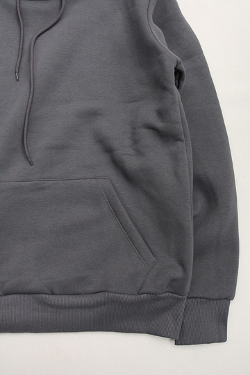 VESTI ”Cotton Fleece Mock Spindle CHARCOAL” (3)