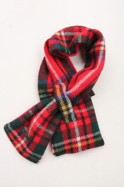 TWEED MILL ”PNW Fleeece Scarf WL Royal Stewart RED”241018 (3)