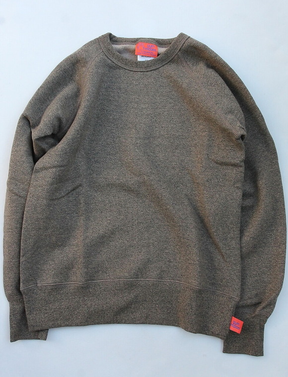 GYMMASTER ”Sweat Raglan Basic CN OX BROWN”230829