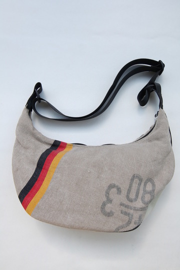 KULTBAG Banana Post (2)