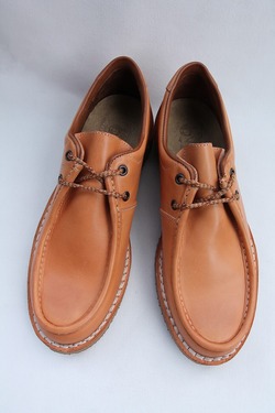 VERA MOUNTANS ”Tyrol Shoe NATURAL”231004