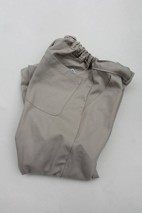 Au Vrai Chic BRITAIN ”2423 Jeans Keat TWILL STONE”241029