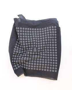 NOUN ”Bandana Bandana Stole SQUARE NAVY250829 (4)