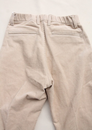 Harriss ”Confort Tapered Corduroy Pants OFF WHITE” (3)
