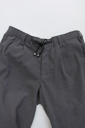ARBRE ”Stretch Serge 1 Tuck Easy Pants GRAY201017 (5)