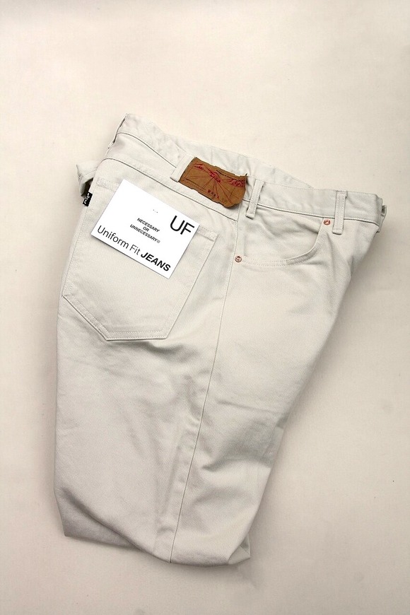 NOUN ”UF WHITE” 230707