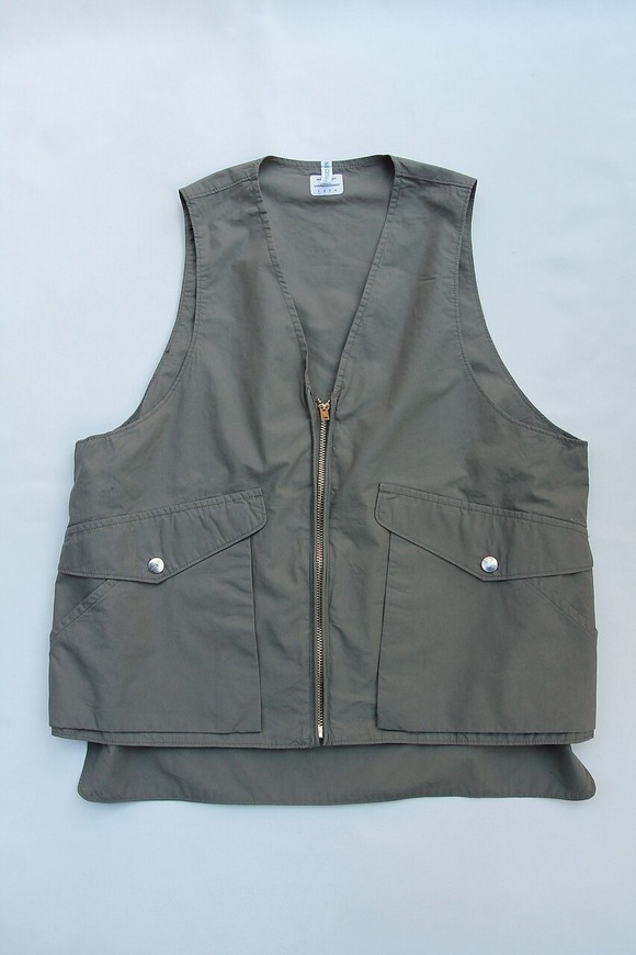 NOUN ”Vest OLIVE”240124