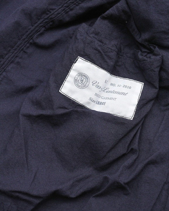 Vasy Lettlement ”Side Vents Tailored Jacket NAVY”250528 (8)
