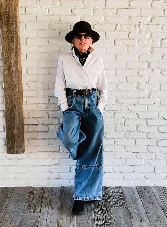  Diane Keaton
