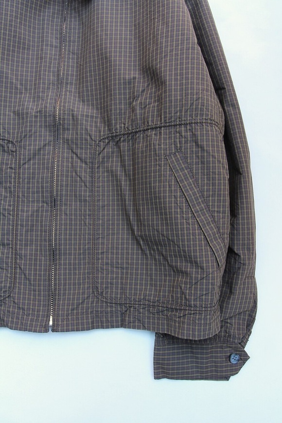 NOUN ”Drizer BROWN CHECK”2401243