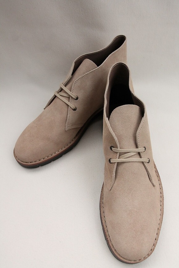 SOLOVAIR ”Chkka Boots Suede SAND” (3)