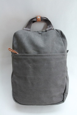 QWESTION Small Pack Washed GREY