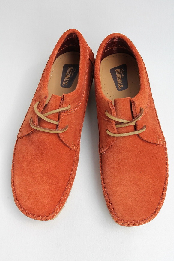 Clarks Weaver RUST Suede