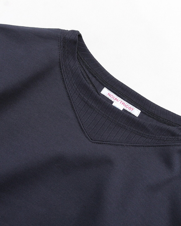 NOUN ”AMERICAN SHORT NAVY”250710 (2)