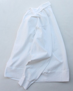 NOUN ”Zip Pull WHITE”250725 (5)
