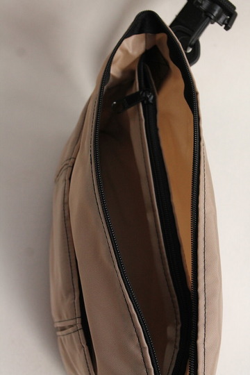 MELO ”R911 Shoulder Bag SAND STONE” (3)