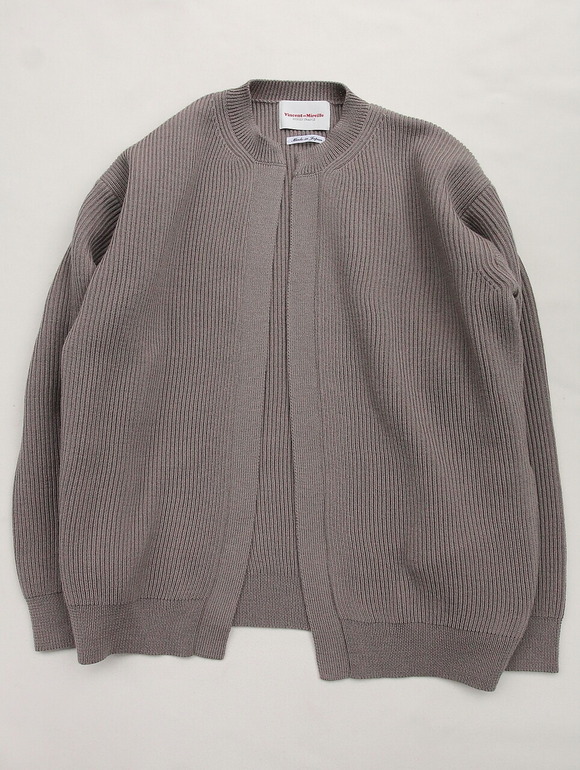 Vincent et Mireille 8 GG Aze Crew Neck Cardigan ICE GREY