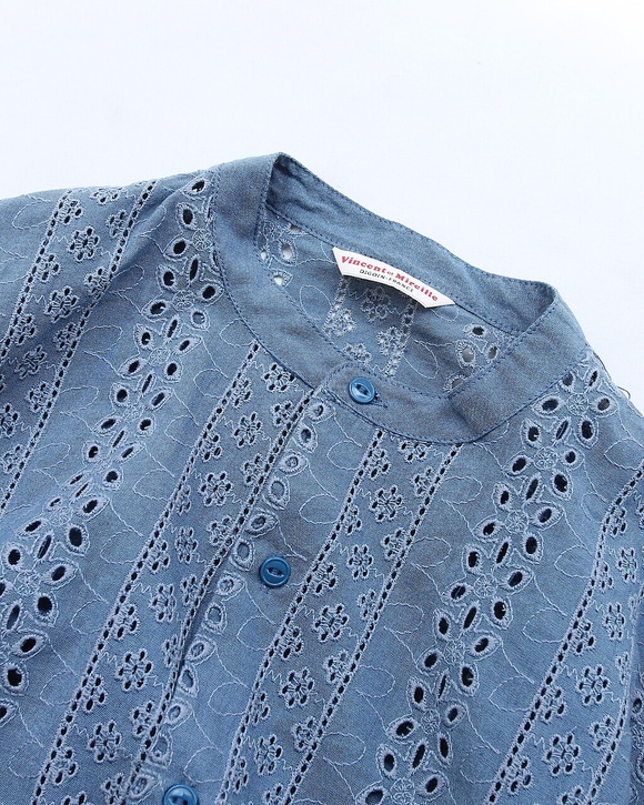 Vincent et Mireillie ”Sleeveless Blouse BLUE CHAMBREY