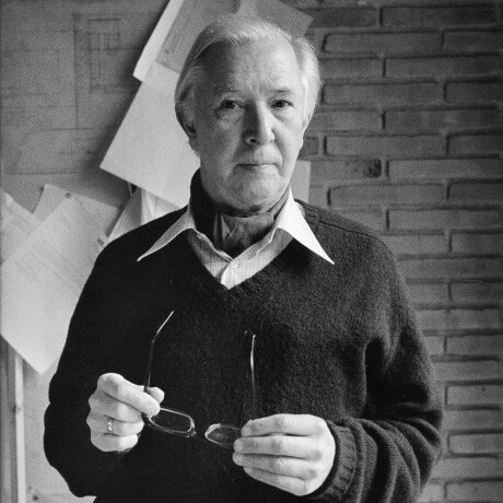 誕生日 Hans Jørgensen Wegner