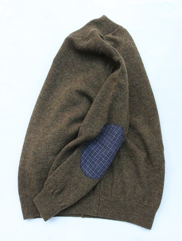 Soglia ”LERWICK Henreyneck Sweater OLIVE”231022 (4)