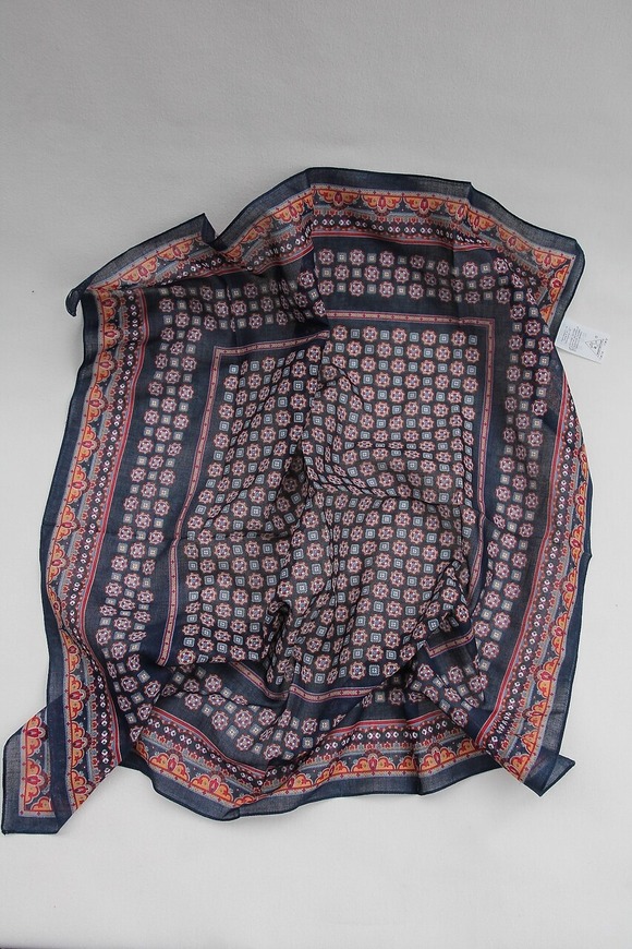 MANOLIVA ”Ciclamino 772 NAVY”240325