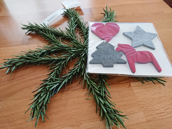 ikea 1 000円以内で 玄関ドアにクリスマス飾りを 大好き北欧な暮らし ikea 1 000円以内で 玄関ドアにクリスマス飾りを 大好き北欧な暮らし