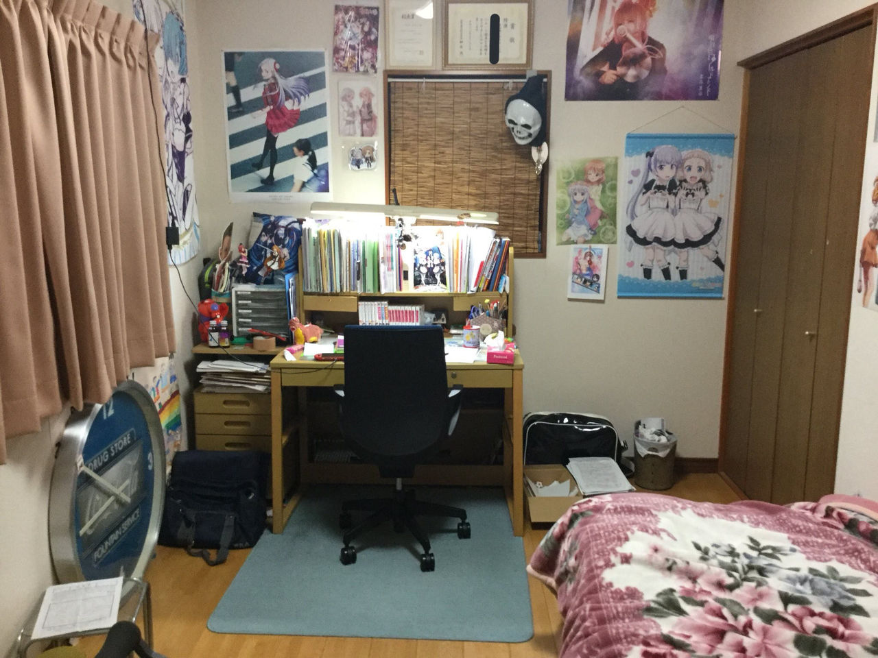 高校生の僕の部屋晒すわwwwwwwwwww お部屋チャンネル 高校生の僕の部屋晒すわwwwwwwwwww お部屋チャンネル