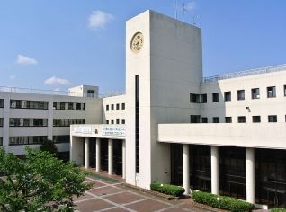 アニメに出てくる学校の外観だけでタイトル当てるスレ Blue Moon