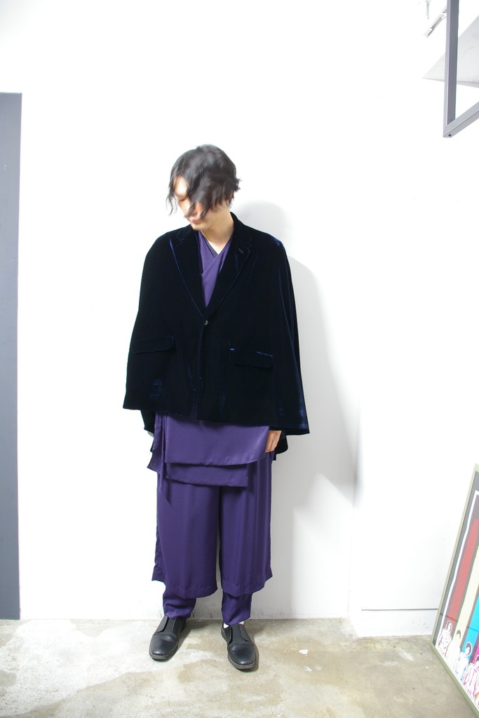 ETHOSENS ベルベットポンチョ入荷！ : CONCRETE RIVERのブログ