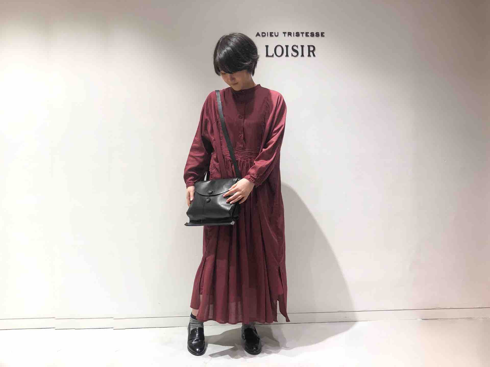 コットンアムンゼンのワンピースとブラウス : conges_payes