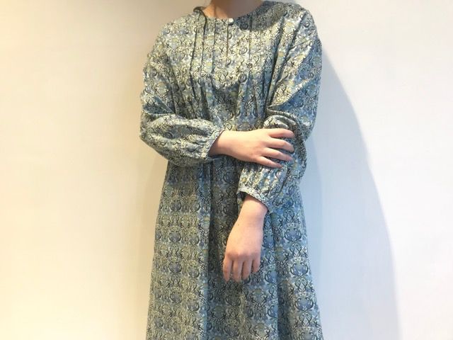 ダブルガーゼリバティプリント : conges_payes