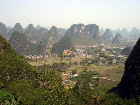 yangshuo-moon-hill-views yangshuo-moon-hill-views