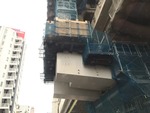 サンドイッチ工法